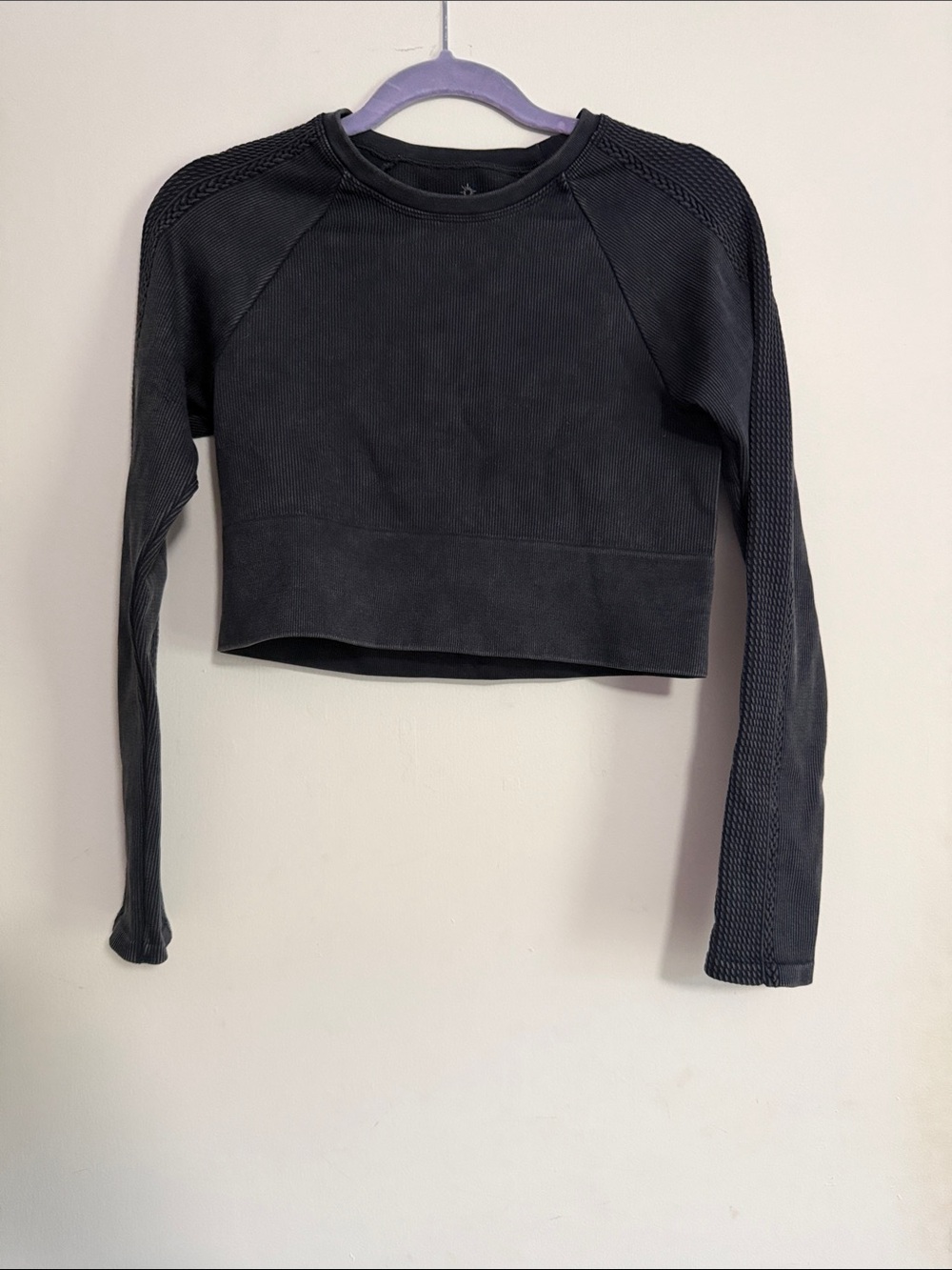 Women’s Offline aerie crop top